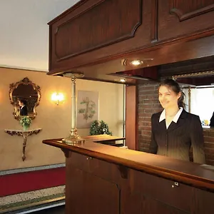 Hotel Lafayette ***